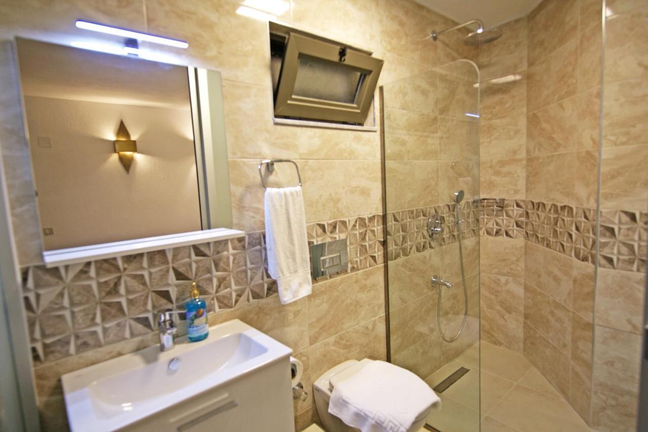 With A Private Heated Pool, Jacuzzi, Overlooking Spectacular Views Of The Sea Villa Kas