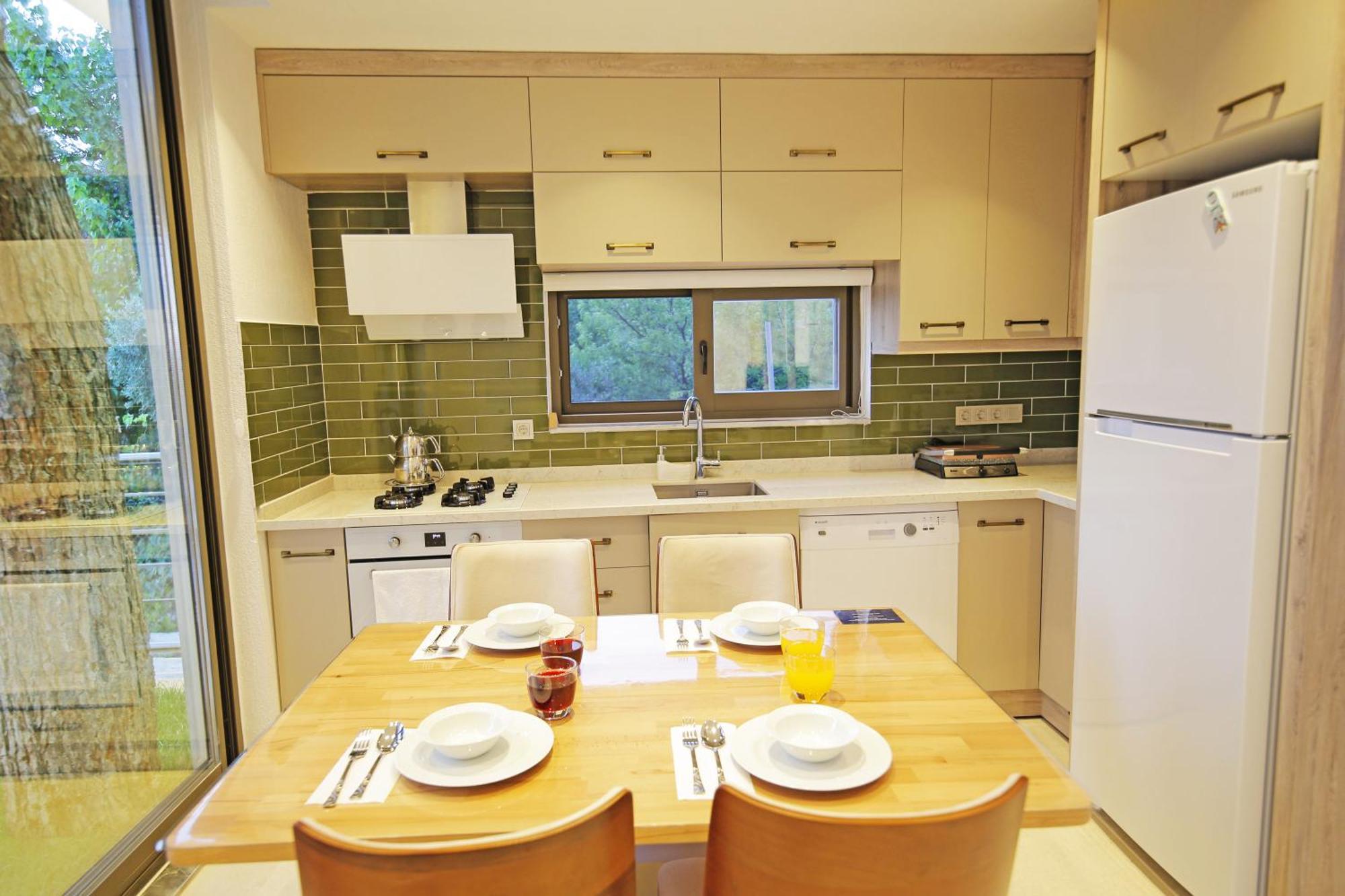 With A Private Heated Pool, Jacuzzi, Overlooking Spectacular Views Of The Sea * Kaș