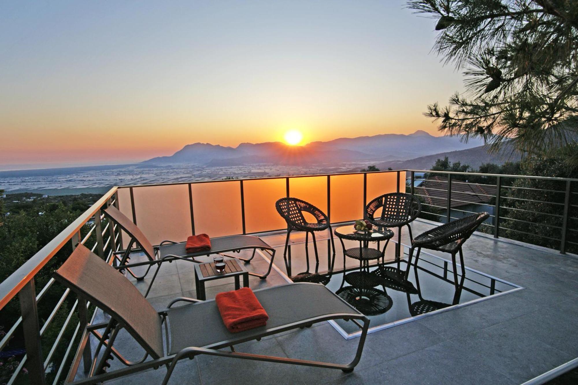 With A Private Heated Pool, Jacuzzi, Overlooking Spectacular Views Of The Sea